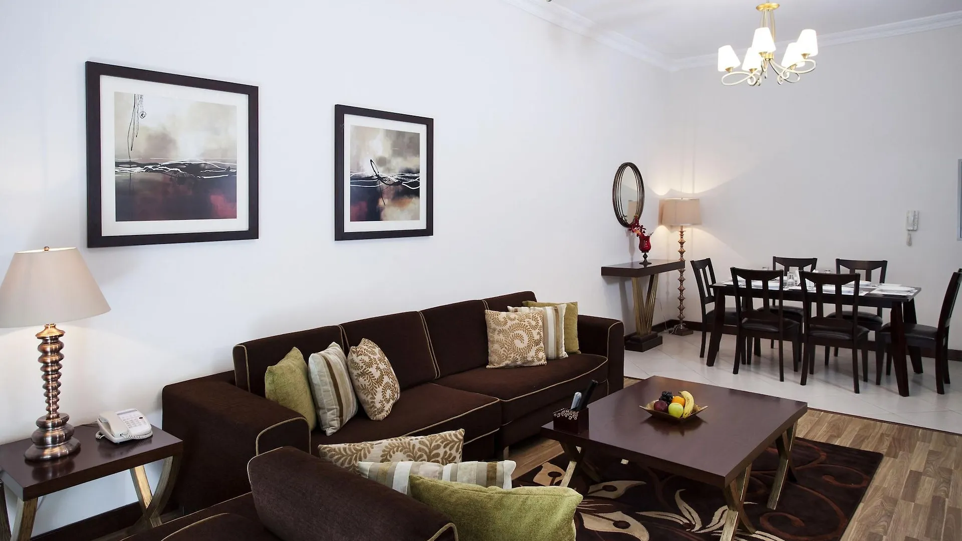 Al Waleed Holiday Homes Dubai 3*,