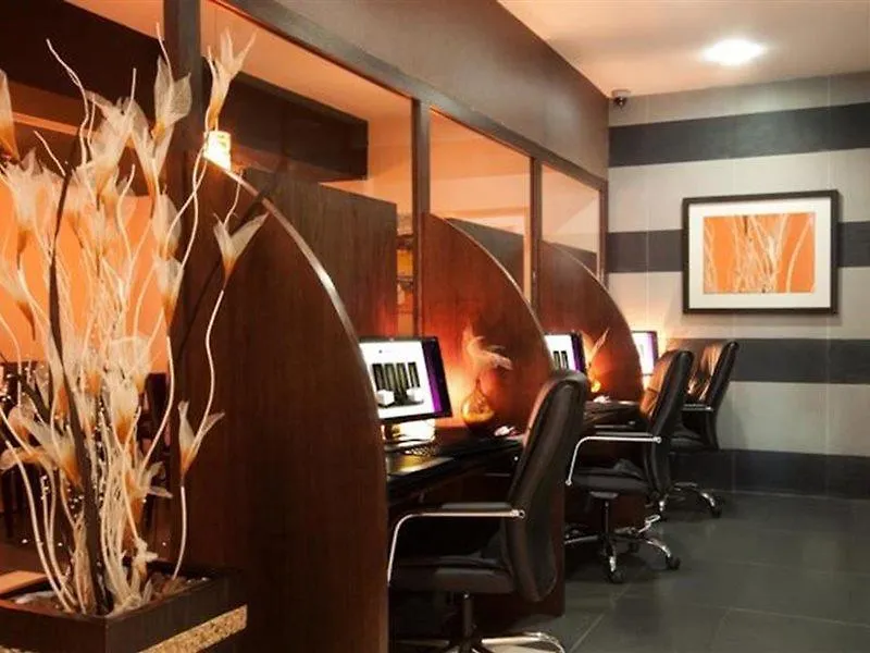 Al Waleed Holiday Homes Dubai Aparthotel